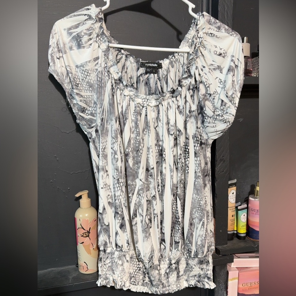 Stylish Black and White Women's Top